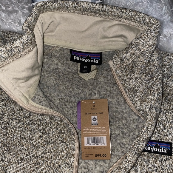 Patagonia Women’s Better Sweater - Picture 3 of 4